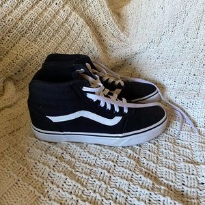 Sk8-Hi Shoe